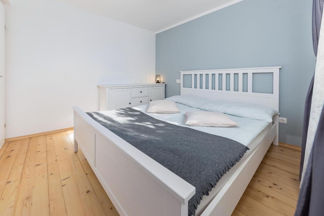 בוהין Apartma Ivana & Ivanka מראה חיצוני תמונה