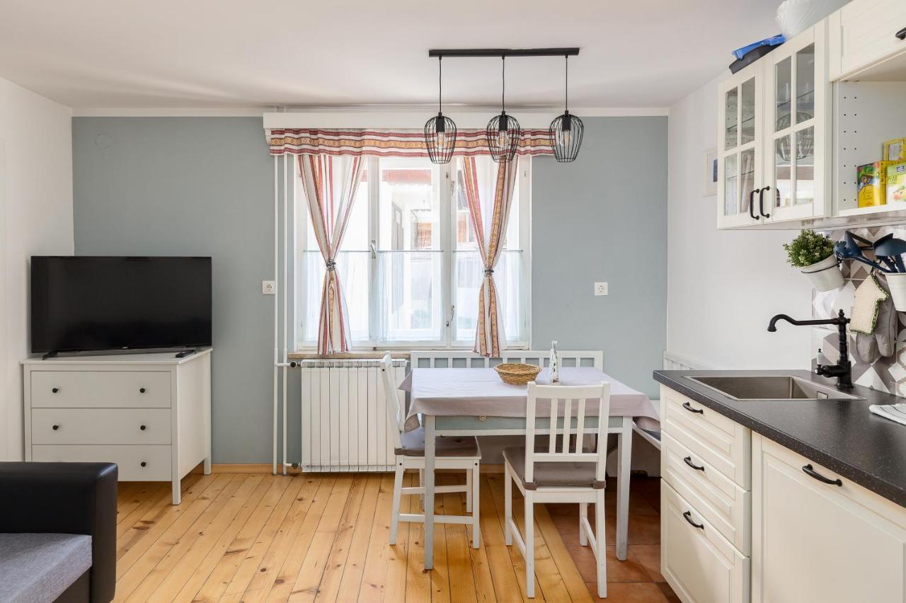 בוהין Apartma Ivana & Ivanka מראה חיצוני תמונה