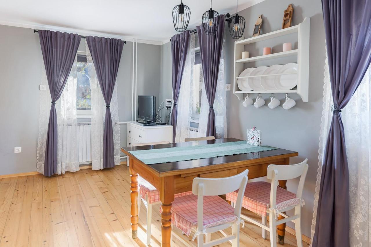 בוהין Apartma Ivana & Ivanka מראה חיצוני תמונה